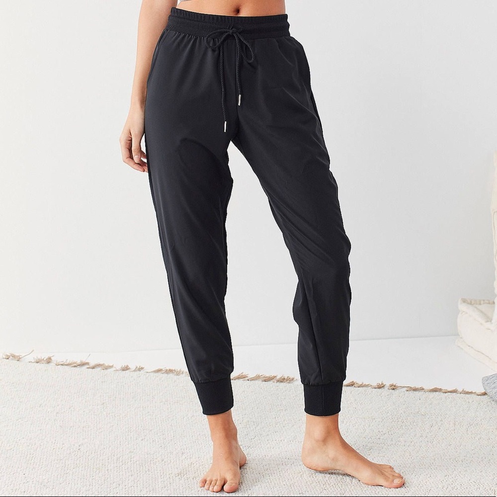Urban Outfitters Out From Under Joggers, M